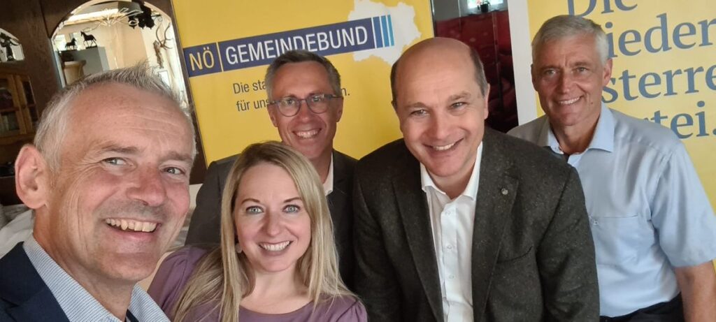 Gestern waren wir in Artstetten zusammen mit den Bürgermeisterinnen und Bürgerme...