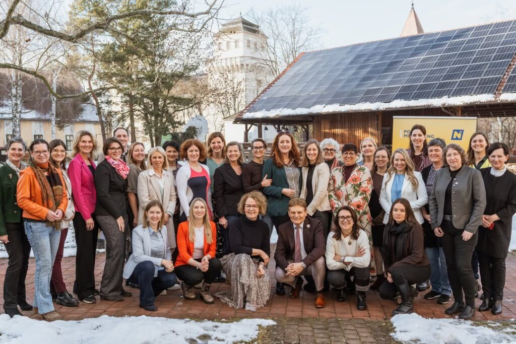 Ein halbes Jahr voller Wissen, Vernetzung und Inspiration fand diese Woche einen würdigen Abschluss! Das vom Land NÖ ini...
